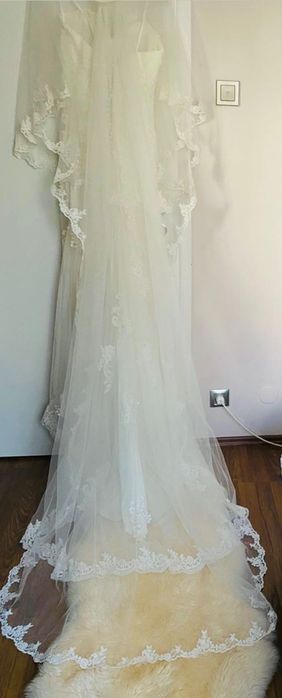 Vând rochie de mireasă