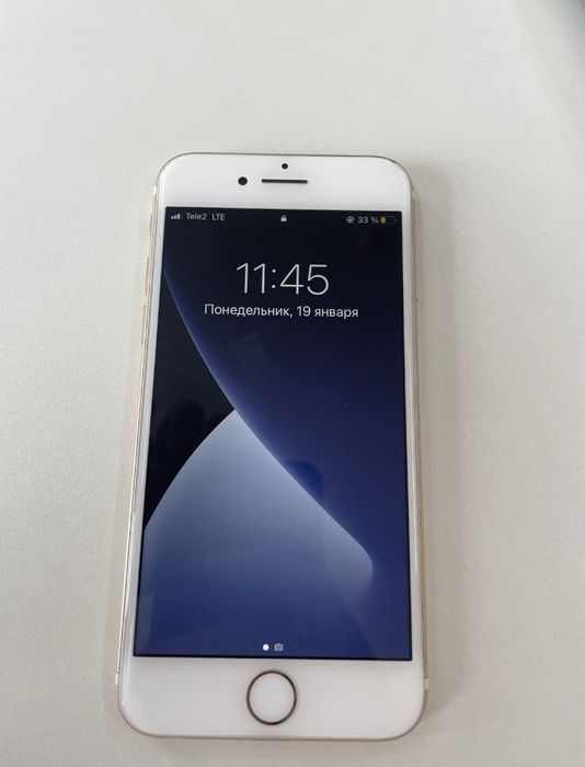 Продам iPhone 7 С ТОРГОМ