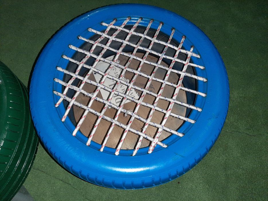 Табуретка от автмобилна гума