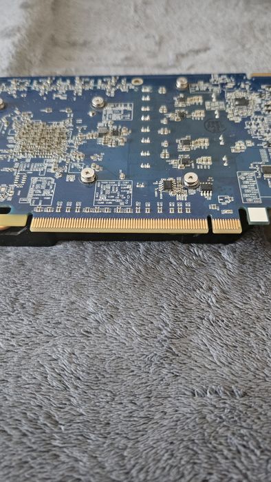 vand placa video amd hd 7870 dual-x 2gb vram