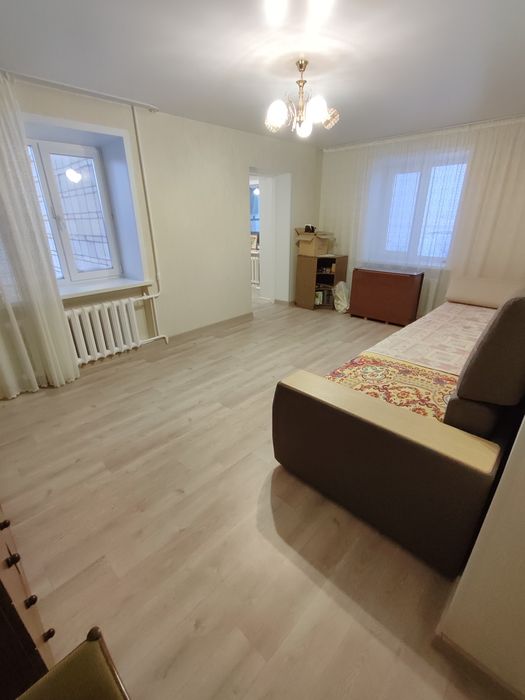 Срочно!!! Продается 3-комн (4-89, 3 эт)