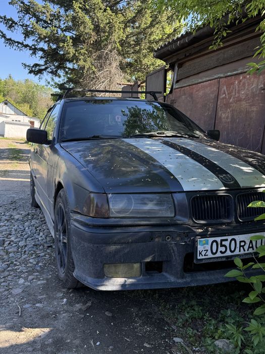 Срочно продам BMW