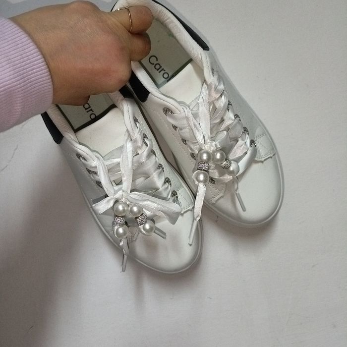 Sneakers Carolie Albi cu Perle și Platformă – Mărimea 37