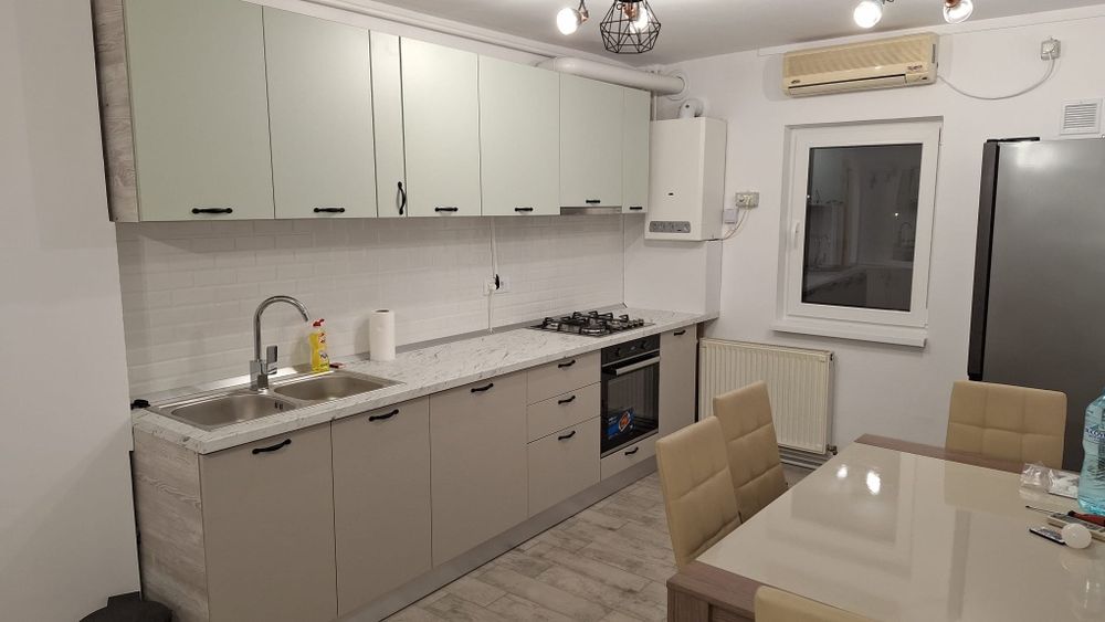 Inchiriez apartament 2 camere