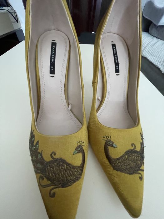 Pantofi eleganti