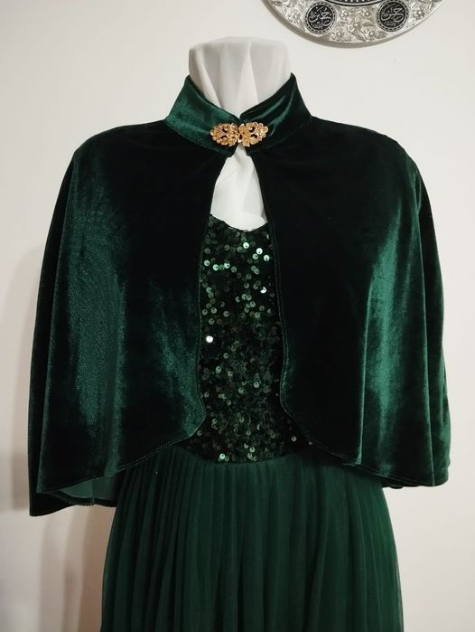 Вечернее платье шикарное