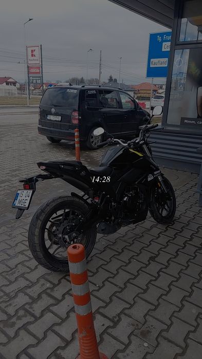 Vând Motron Nomad 125