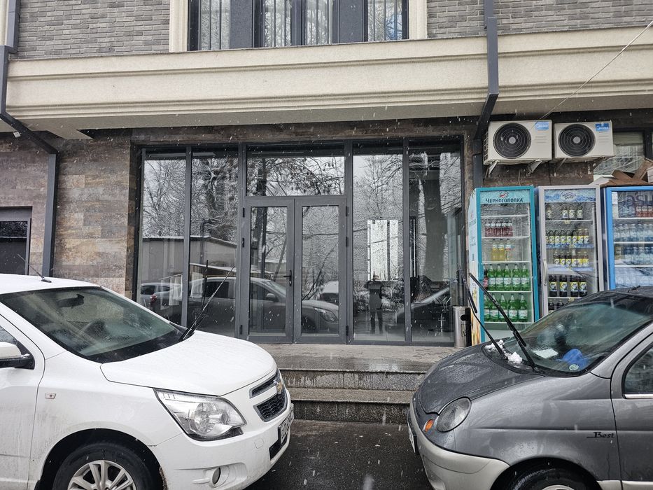 Lisinova Qorasuv koshasi 13  25 kv joy arendaga berladi