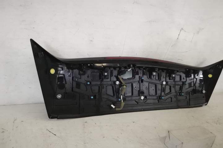 Eleron Haion Portbagaj Original In Stare Buna Mazda 3 BP 2019 2020 202