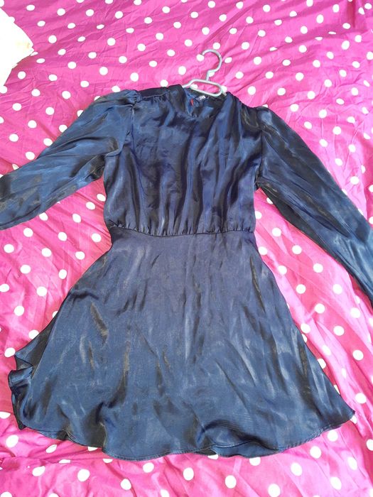 Vând rochie zara mărimea L