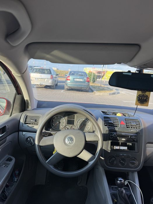 VOLKSWAGEN Golf 2006 — imagine 4