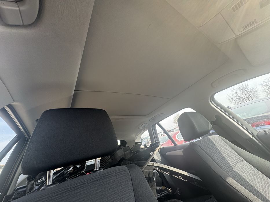 Dezmembrez BMW X1 E84 2.0Benzina 2011