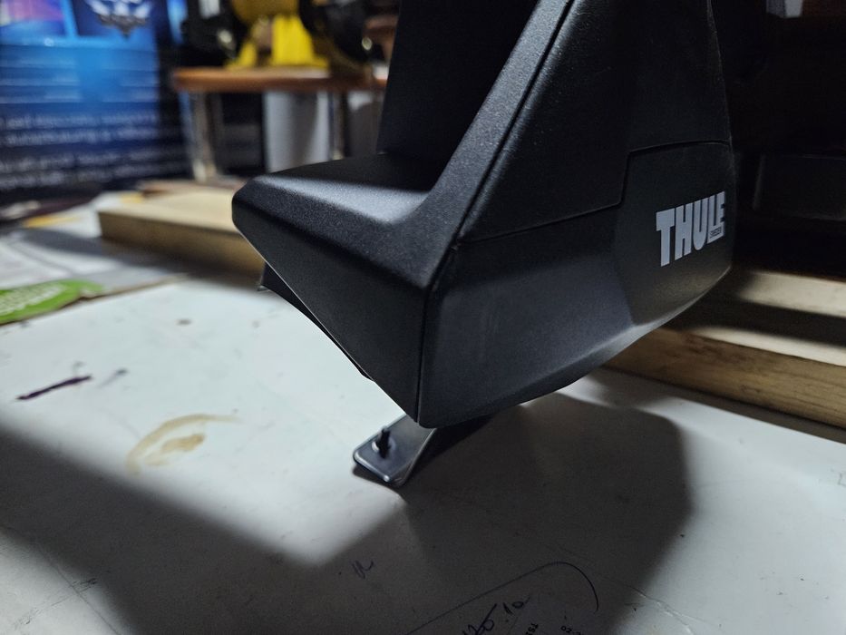 Bare portbagaj pt Toyota CHR original Thule