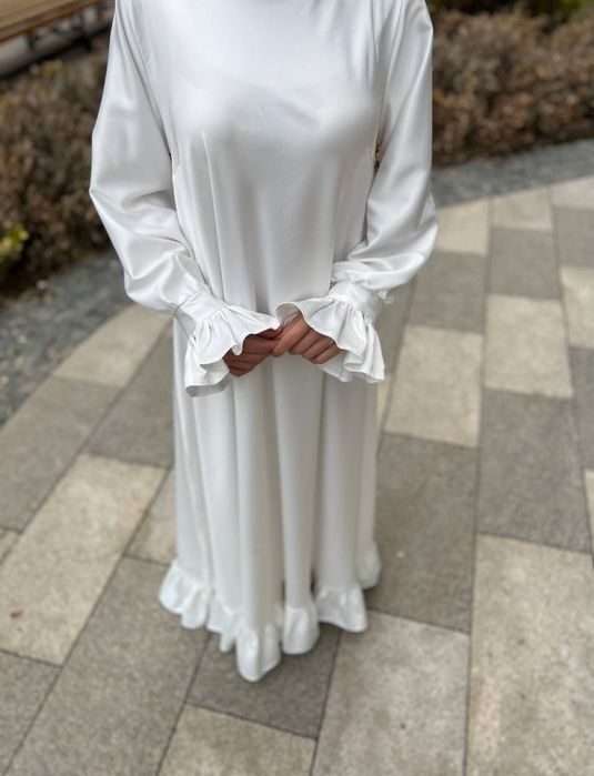 Платье для свадьбы или ЗАГСа стандартный А силуэт Армани шелк