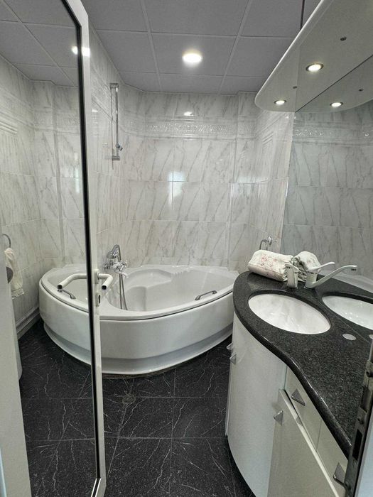 Дава се под наем Тристаен апартамент в Габрово, Беленци - 120 кв.м за 510 € - Снимка #4