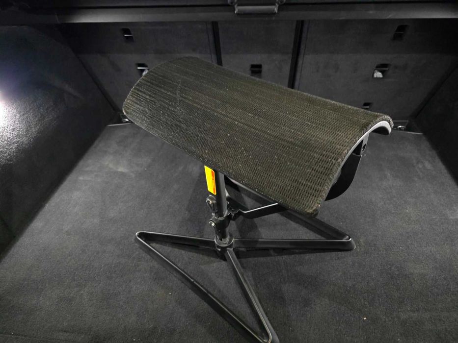 Столче / опора за крака Ergohuman OTTOMAN