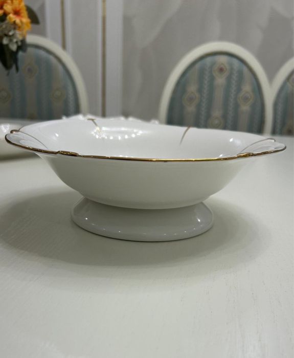Сервис белый с золотыми вставками