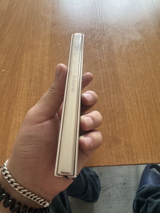 Samsung zfold4 512GB