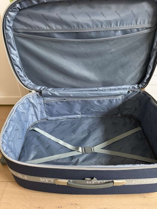 Голям куфар запазен