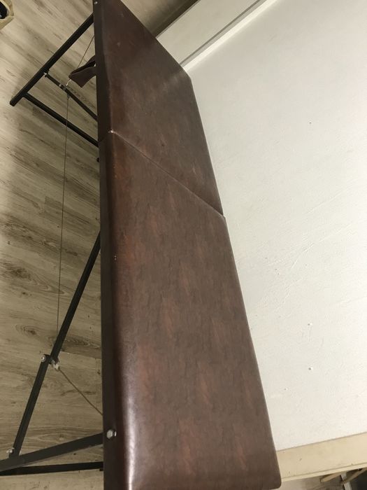 Продам кушетку 15000тг