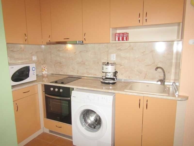 Дава се под наем Двустаен апартамент в София, Света Троица - 50 кв.м за 283.05 € - Снимка #16