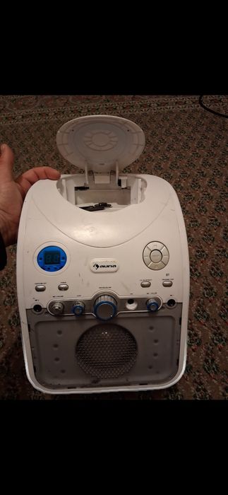 Boxa karaoke blutt,cd,usb 5V,rca,leduri ,220V