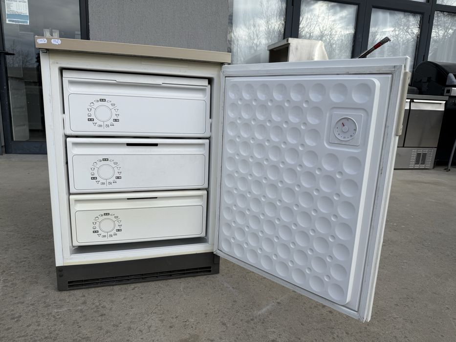 Малък фризер Сименс