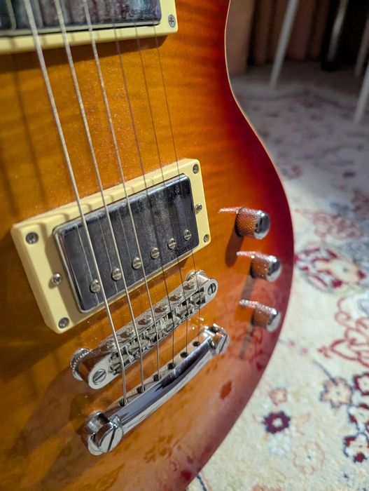 электрогитара Les Paul