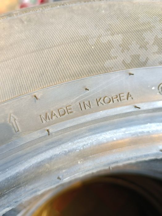 Продам комплект зимних колёс