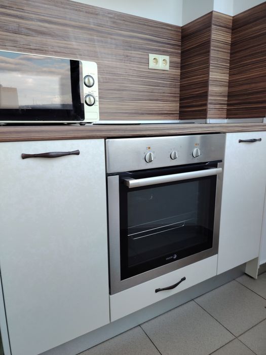 Дава се под наем Двустаен апартамент в Варна, Възраждане 1 - 50 кв.м за 510 € - Снимка #7