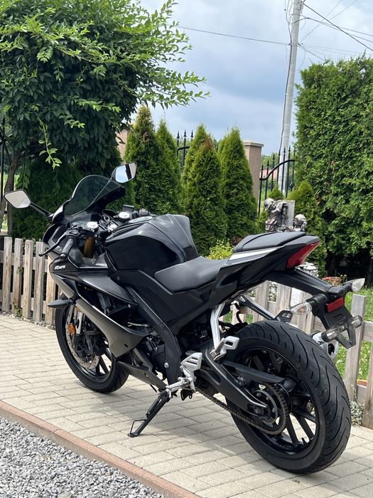 Yamaha yzf r125  / A1 / gen 3