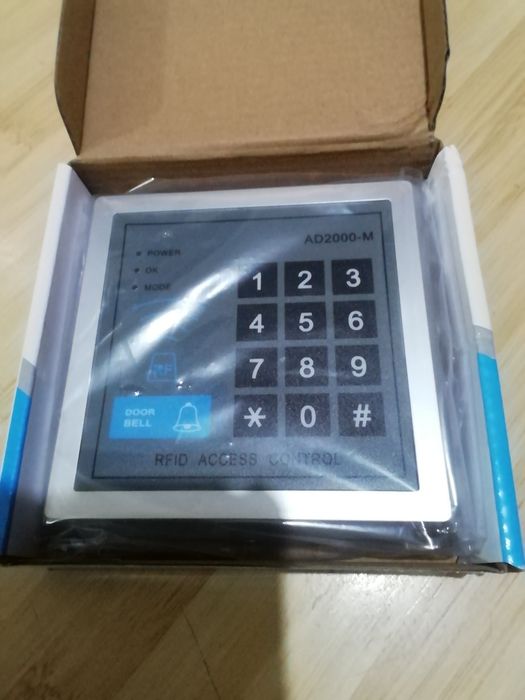 Kit control acces scara bloc, poarta, cod de acces+cartela acces