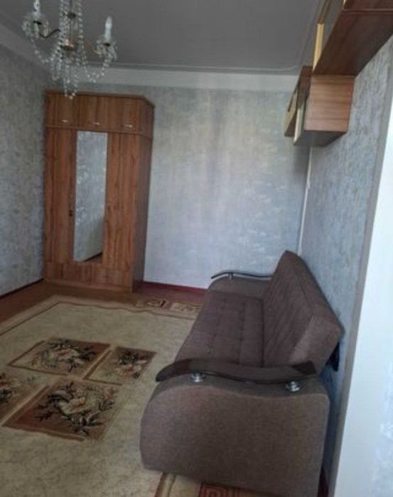 Сдаётся квартира рядом Фархад базар