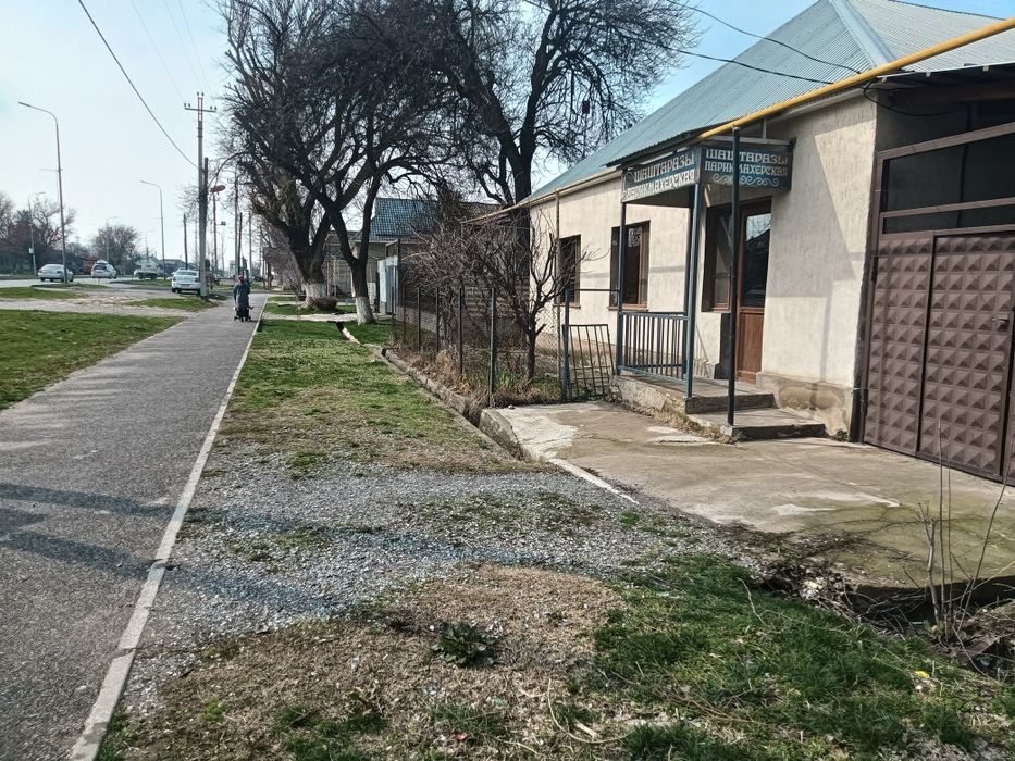 Жилой дом и участок 15 соток