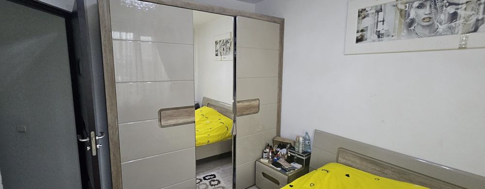 Dormitor comple Pat+ saltea Dormeo+ Dulap+ 2 noptiere