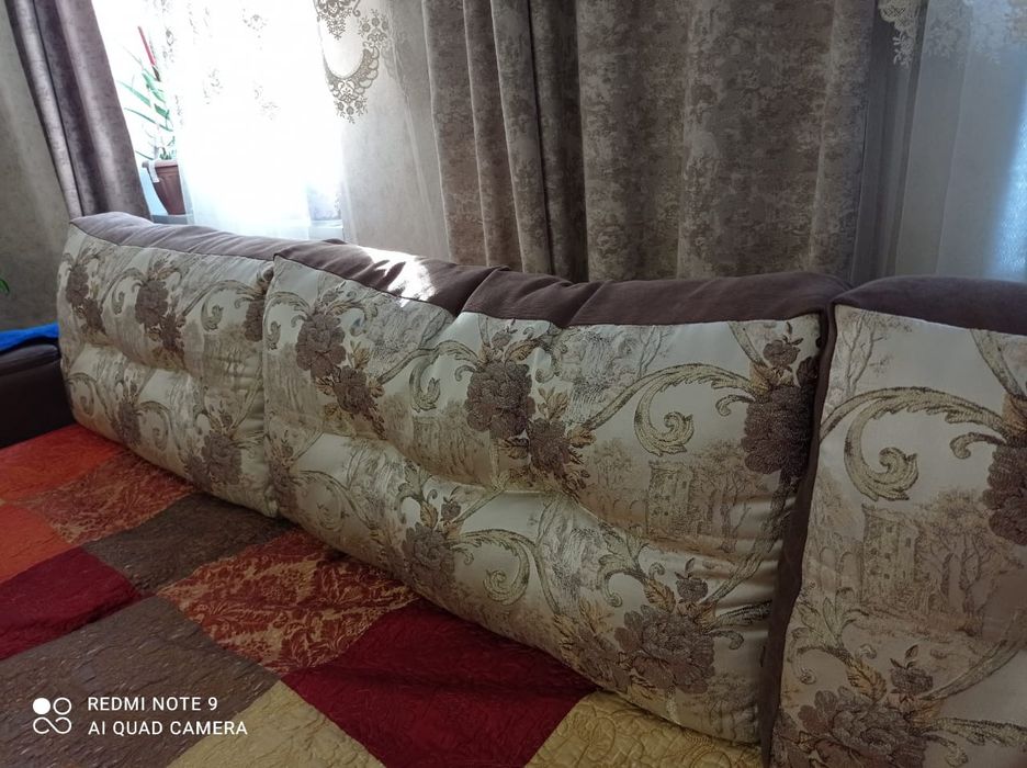 Подушки для дивана