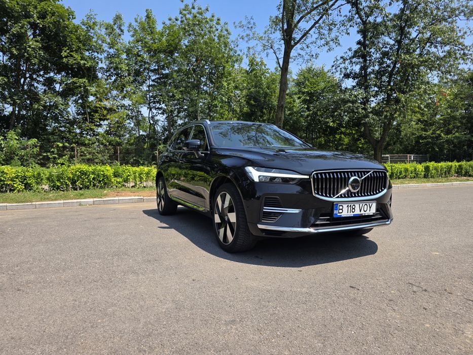 Volvo XC60 T8 Recharge AWD 455 CP |  Pano | Ventilatie | Cristal | Istoric complet VOLVO