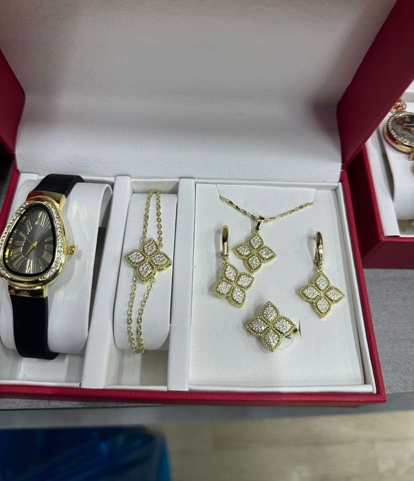 Бижутерия хороший