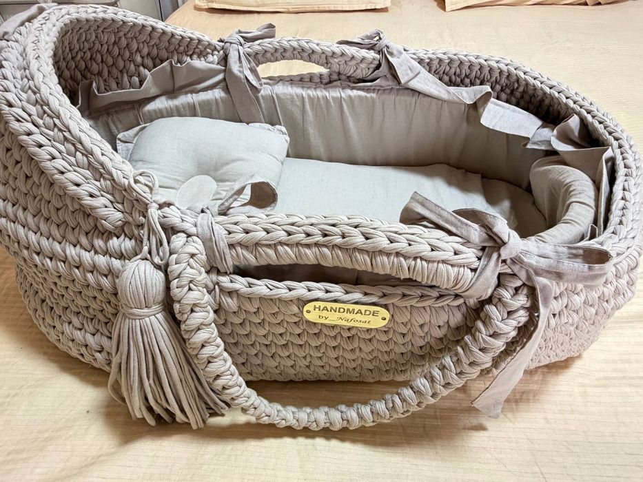 Корзина для новорожденных (ручная работа)