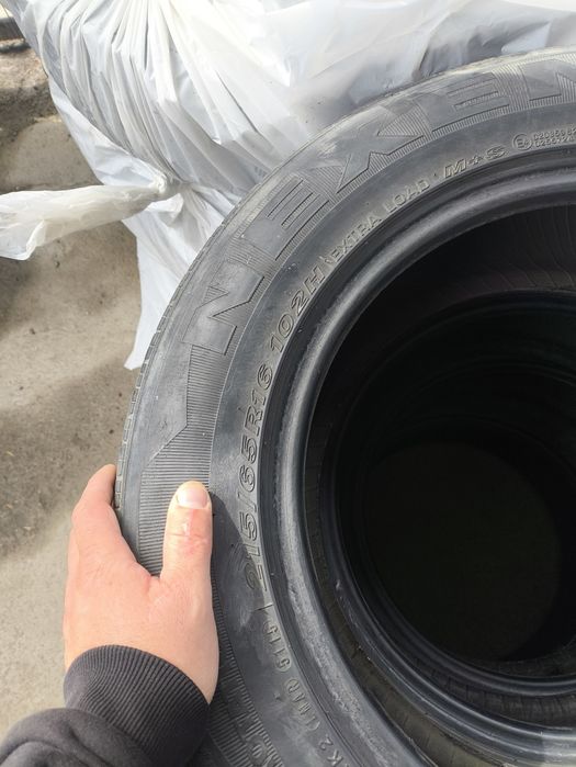 Летние шины 215/65R16