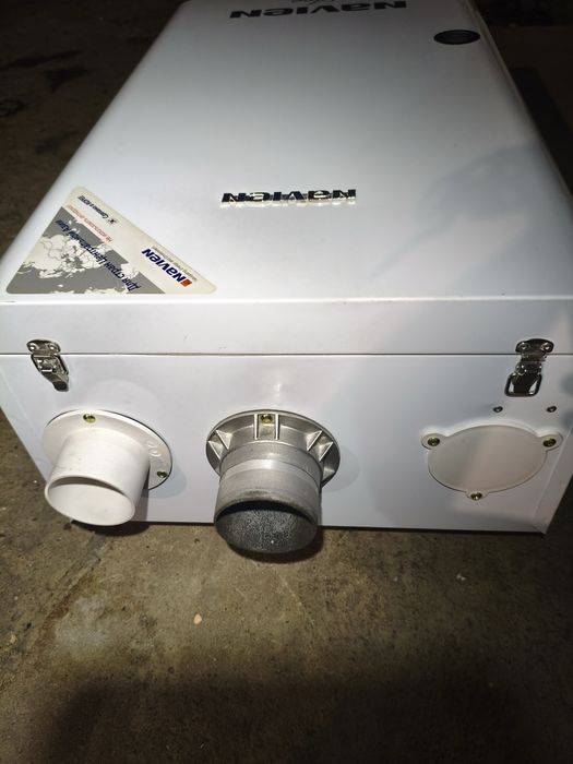 Газовый котё Navien 160 квадрат