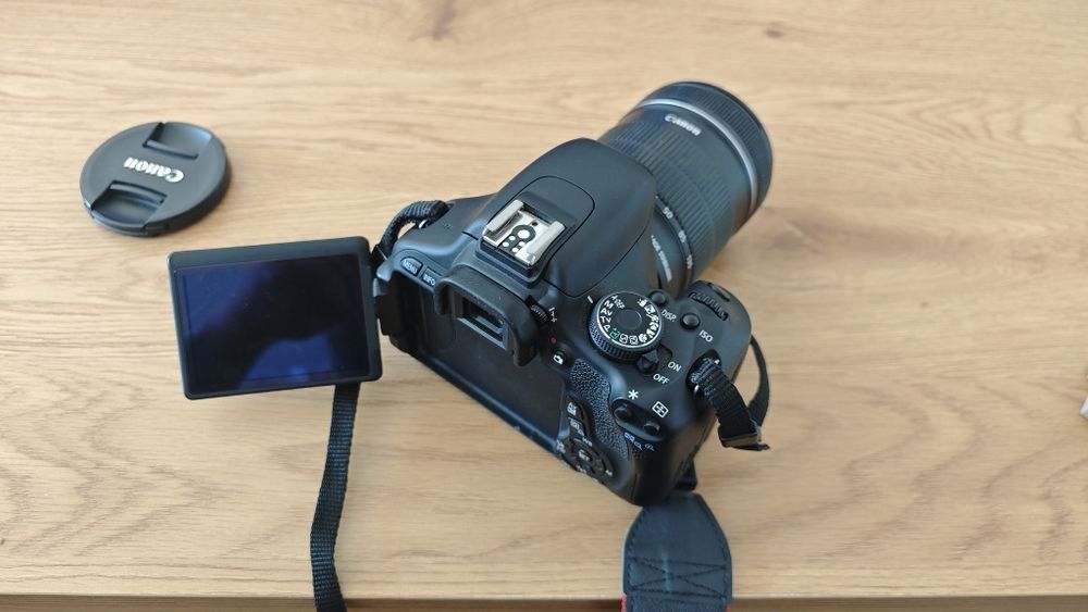 Canon 600D + 18-135mm + 50mm f/1.8 STM