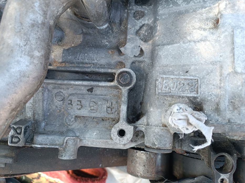 Мотор  Subaru ej22