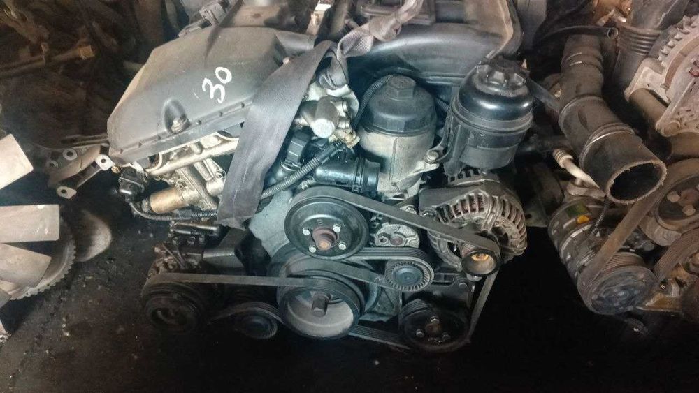 Двигатель M54B30 BMW бек