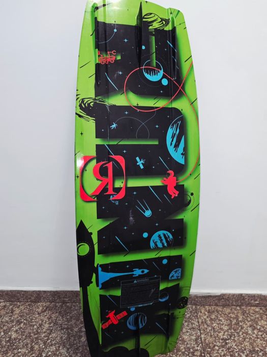 Wakeboard Ronix Vision 120 / placa + boots (2024)