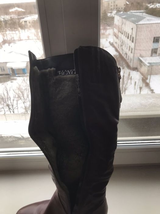 Срочно! Продам зимние сапоги!