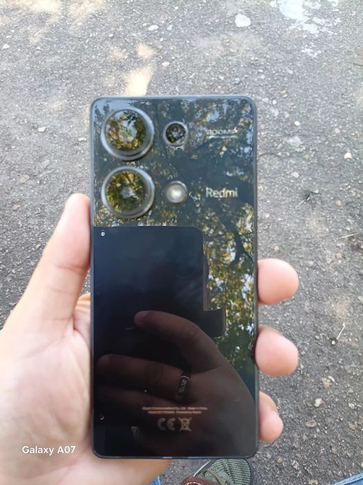 Продам смартфон фирмы Xiaomi Redmi Note 13 Pro 4G