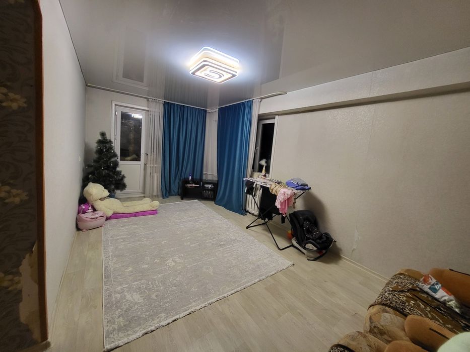 Продам 2 ком квартиру  есть торг