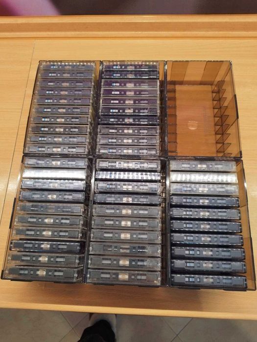 ЛОТ от 50 хромни аудио касети