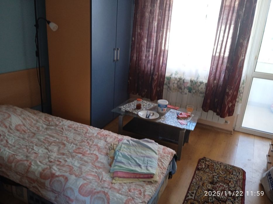 Самостоятелна стая под наем в Горна баня